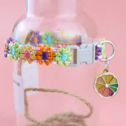 Collier chien | motif de fleurs
